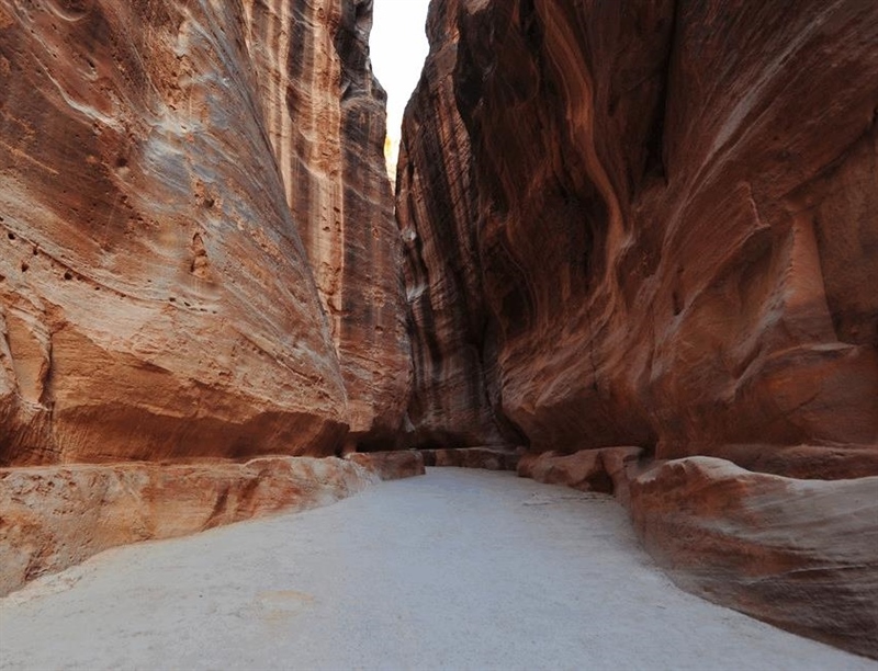 Al Siq Canyon at Petra | Petra, Jordan | Travel BL