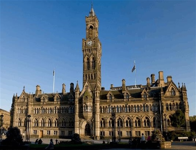 Bradford City Hall | Bradford, England,UK | Travel BL