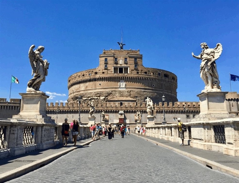 Castel Sant'Angelo | Rome, Italy | Travel BL