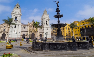 Explore the Plaza de Armas | Lima, Peru | Travel BL