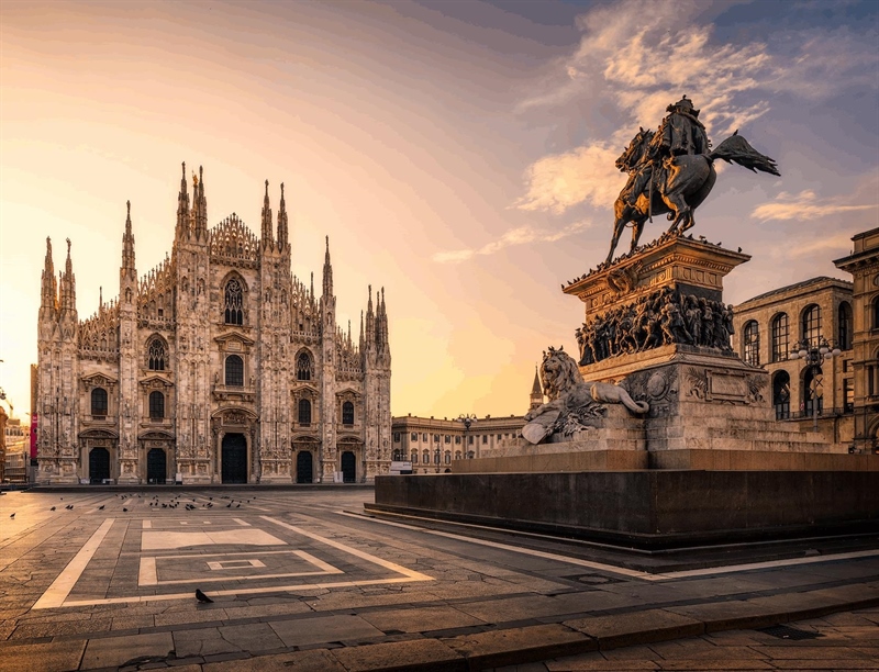 Piazza del Duomo | Milan, Italy | Travel BL