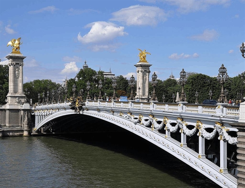 Pont Alexandre III | Paris, France | Travel BL
