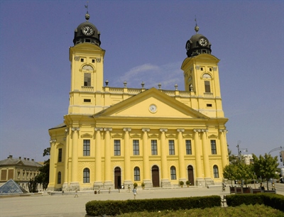 Reformed Great Church of Debrece | Debrecen, Hungary | Travel BL