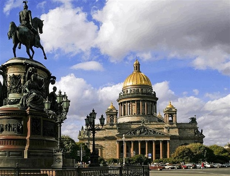 Saint Isaac's Cathedral | St. Petersburg, Russia | Travel BL