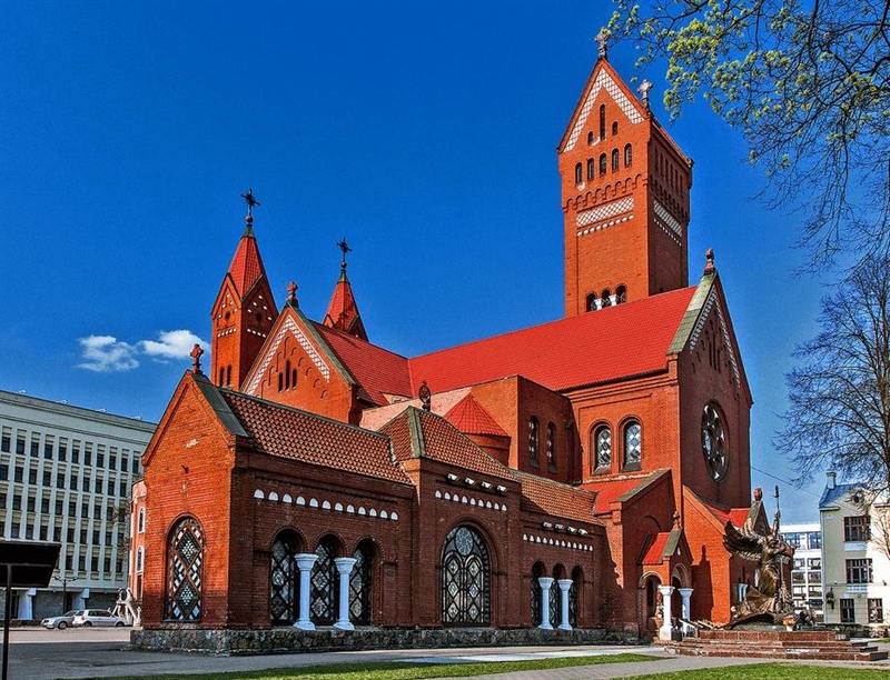 Saints Simon and Helena Church | Minsk, Belarus | Travel BL