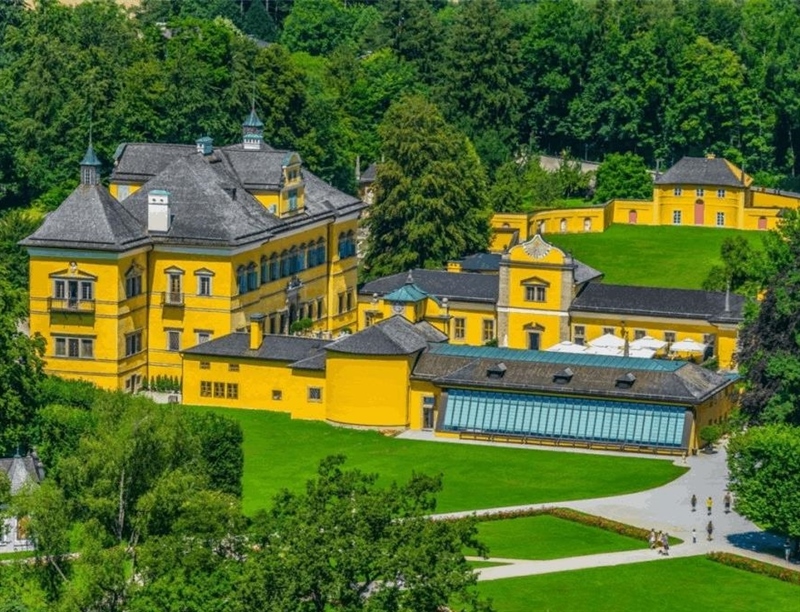Schloss Hellbrunn | Salzburg, Austria | Travel BL