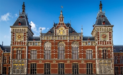 See the Centraal Station | Amsterdam, Netherlands | Travel BL