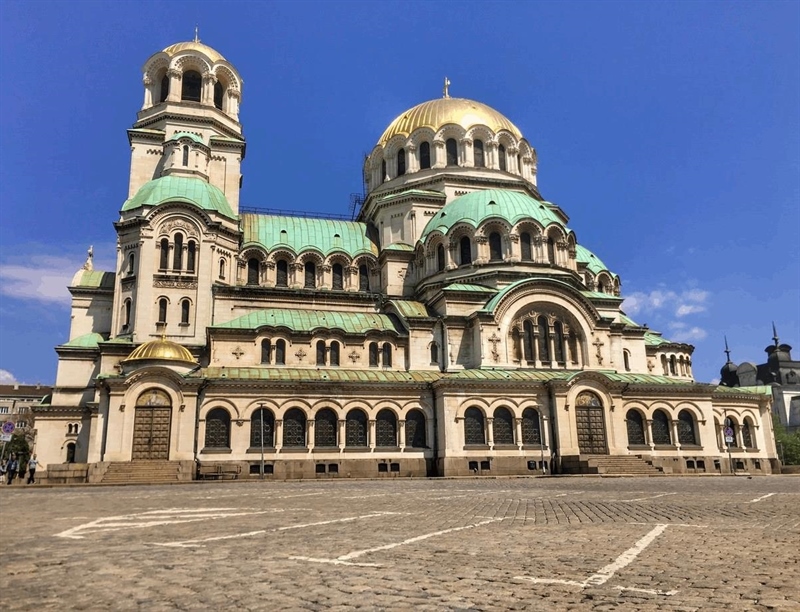 See the Saint Aleksandar Nevski Cathedral  | Sofia, Bulgaria | Travel BL