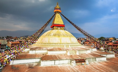 Stroll around the Boudhanath Stupa | Kathmandu, Nepal | Travel BL