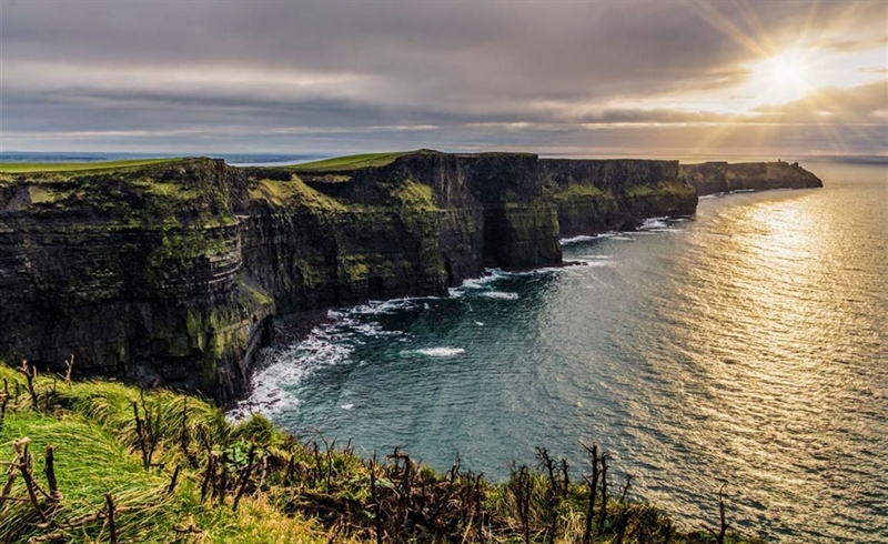 Take a one day tour to Cliffs of Moher | Dublin, Ireland | Travel BL