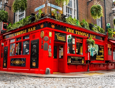 Temple Bar  | Dublin, Ireland | Travel BL