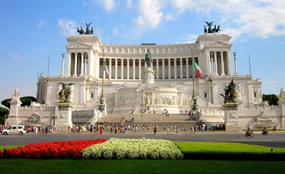 Visit the Altar of the Fatherland | Rome, Italy | Travel BL