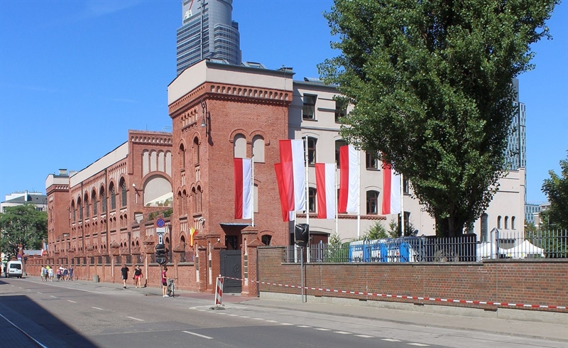 Visit the Muzeum Powstania Warszawskiego | Warsaw, Poland | Travel BL