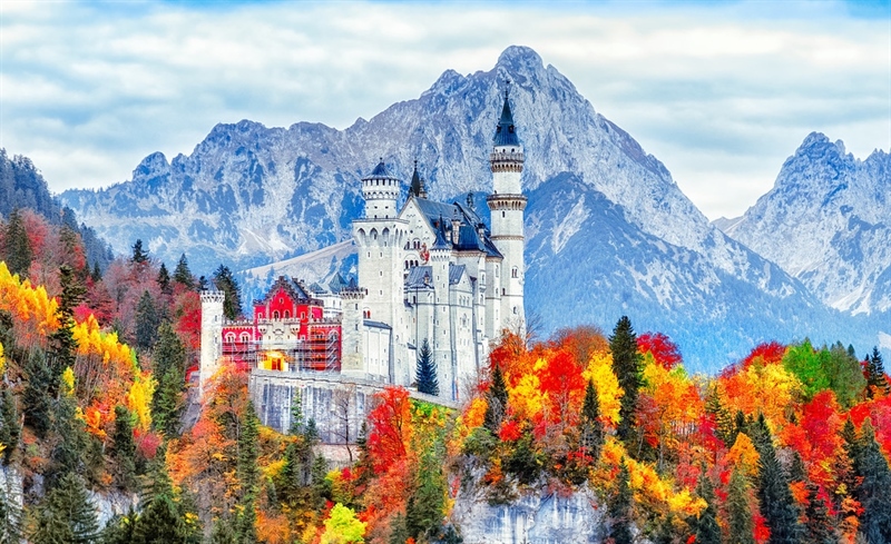 Visit the Neuschwanstein Castle | Munich, Germany | Travel BL