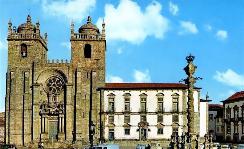 Visit the Porto Cathedral | Porto, Portugal | Travel BL