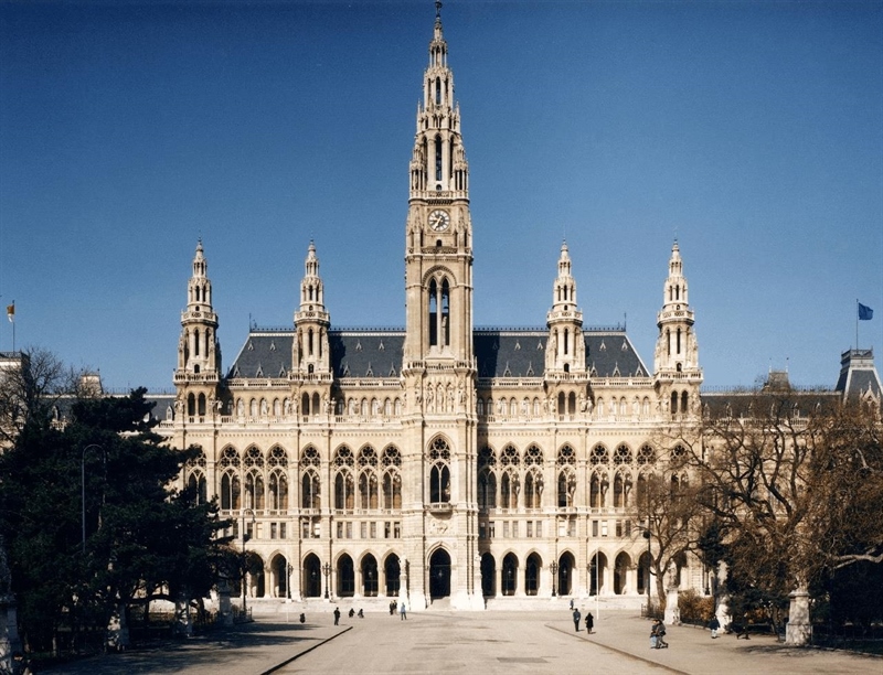 Visit the Rathaus | Vienna, Austria | Travel BL