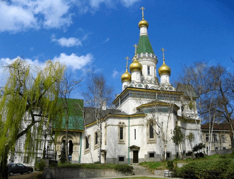 Visit the Saint Nikolas Russian Church (Tsurkva Sveta Nikolai) | Sofia, Bulgaria | Travel BL