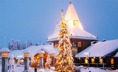 Visit the Santa Claus Village | Rovaniemi, Finland | Travel BL