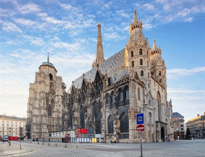 Visit the St. Stephen's Cathedral | Vienna, Austria | Travel BL
